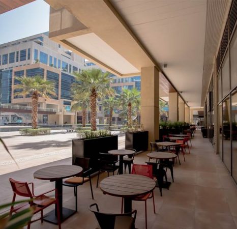 4d58dc53-6090-49b8-9dc4-ecf6f81b3085Bay Square1