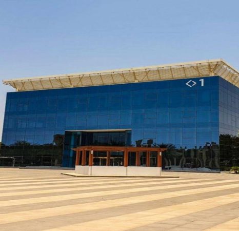 Dubai-Industrial-Park-commercial-building-1024x640